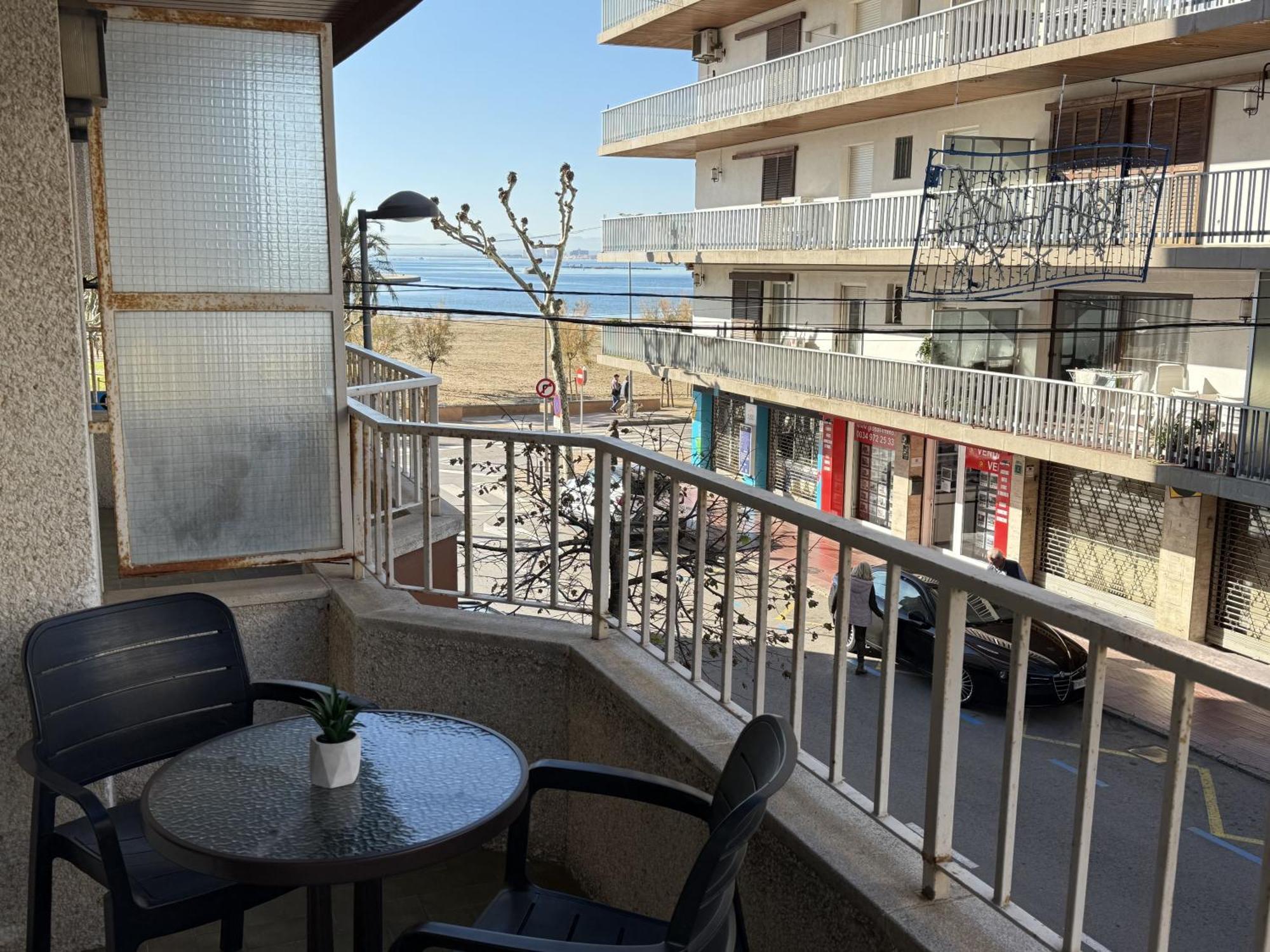 Apartamento Agi Sant Jordi Rosas