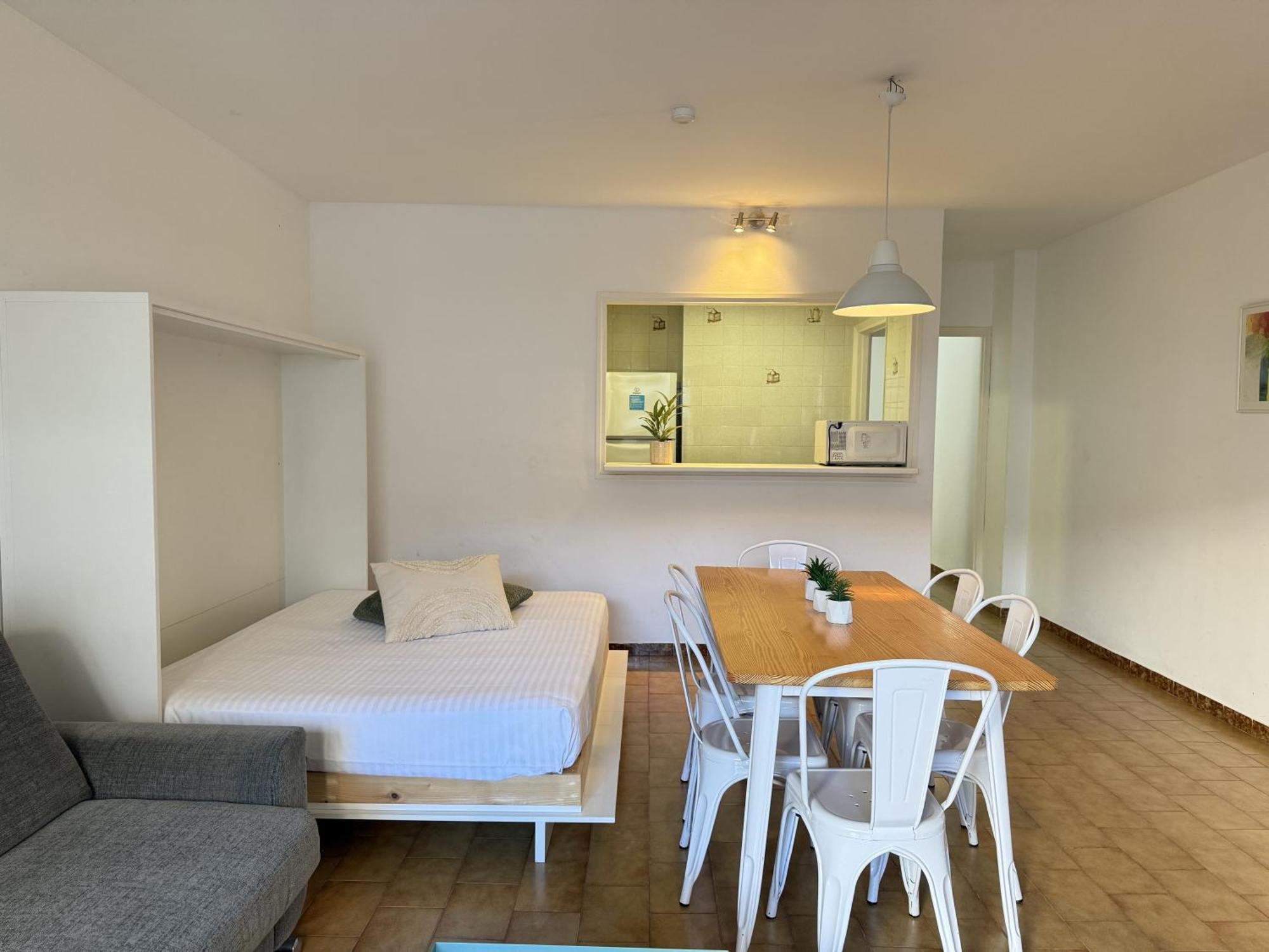 Agi Sant Jordi Apartamento *