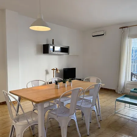 Agi Sant Jordi Apartment Roses Exterior photo