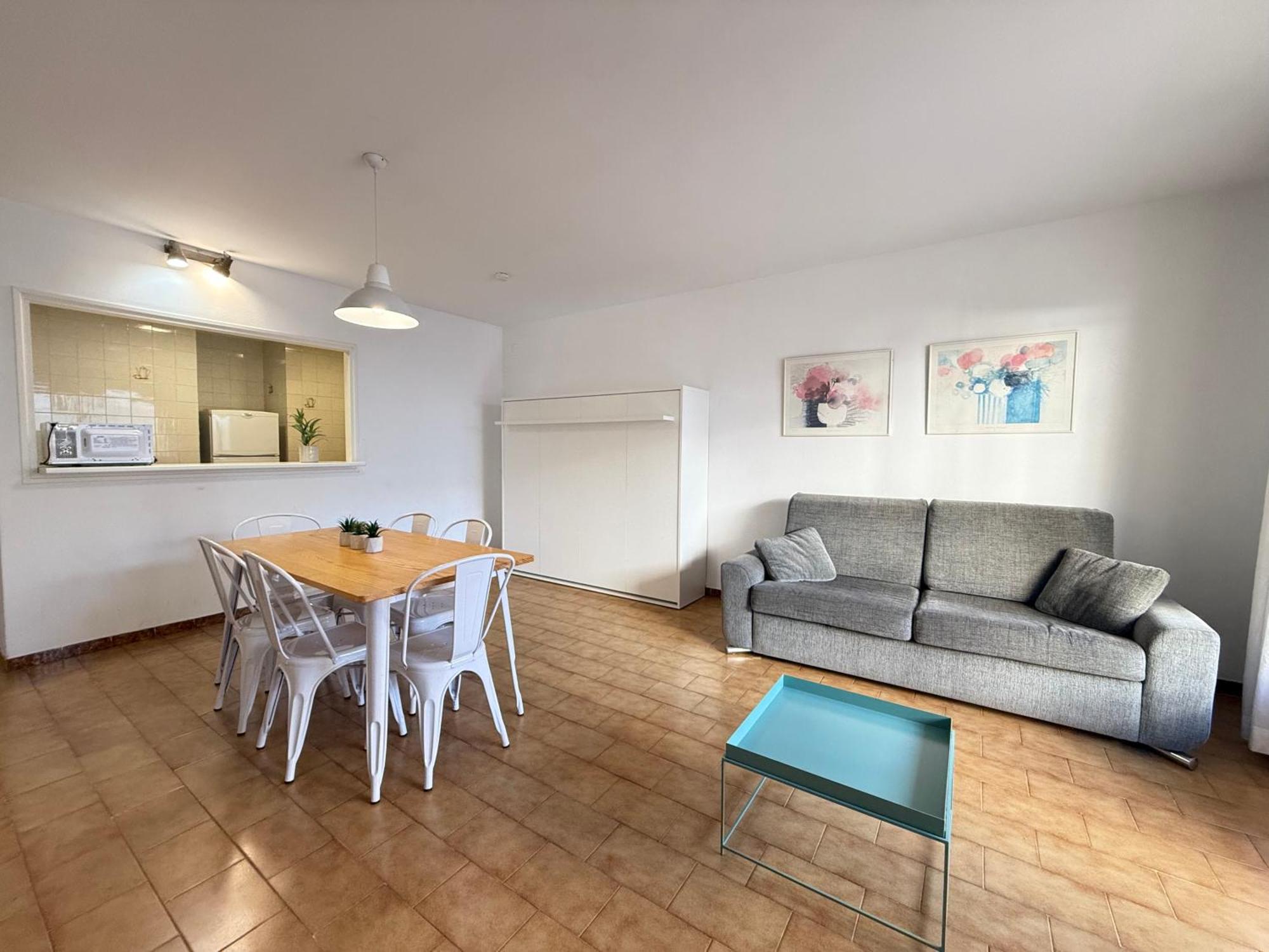 Agi Sant Jordi Apartment Roses