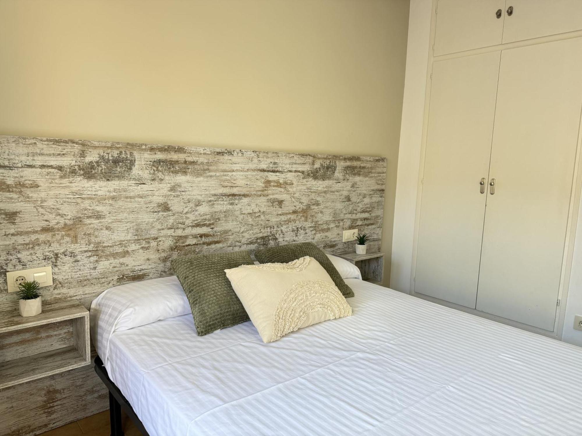 Agi Sant Jordi Apartment Roses